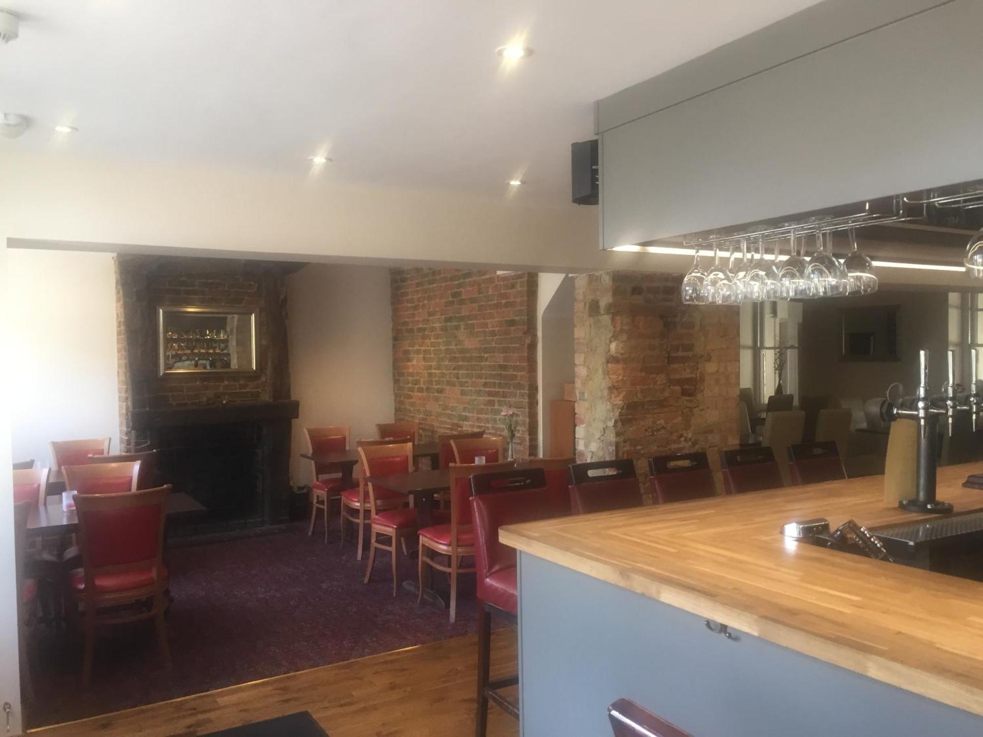 The Castle Inn Hotel Steyning Ngoại thất bức ảnh